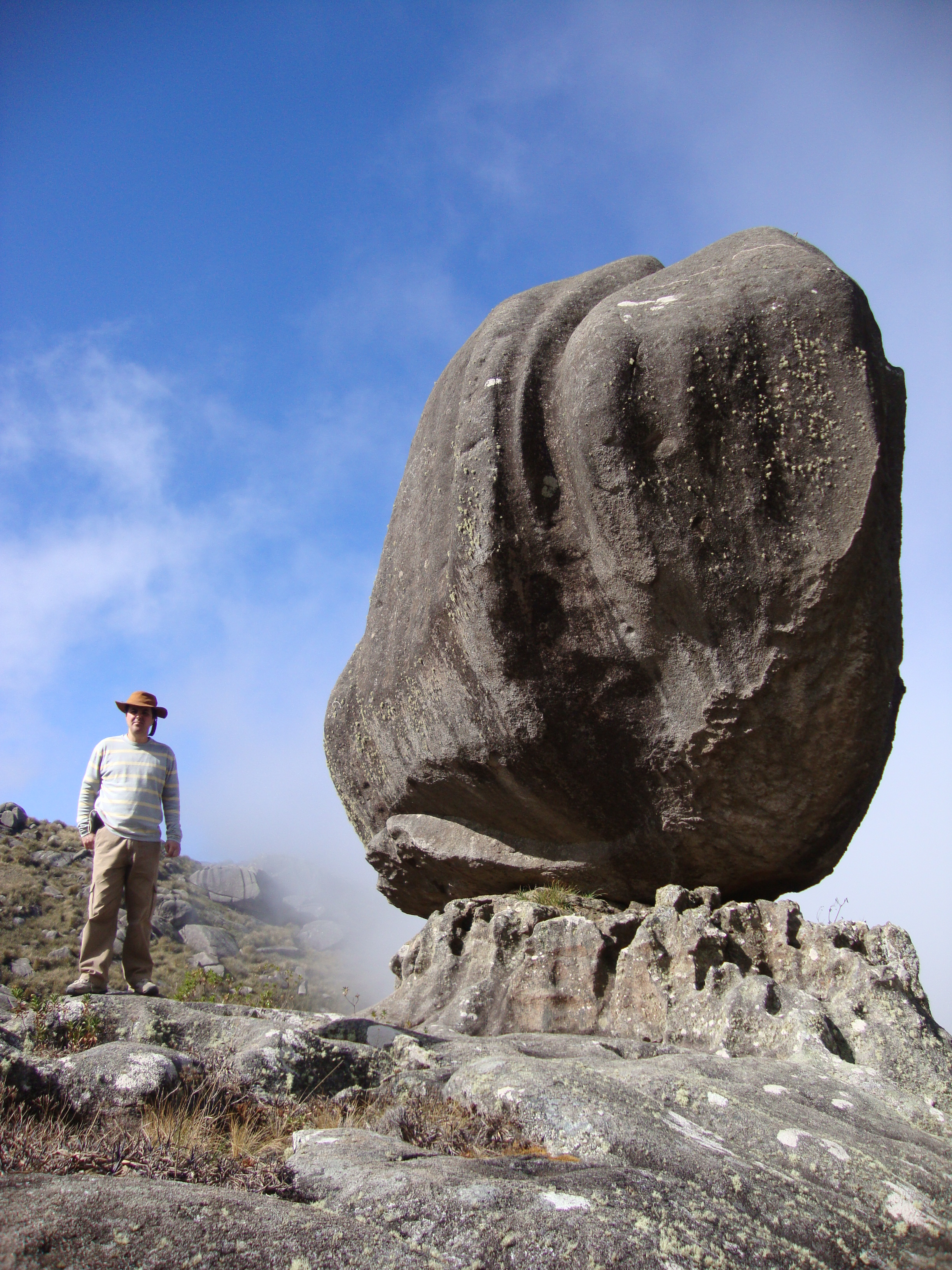 PEDRA DA MAÇÃ E TARTARUGA